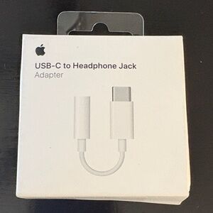 Apple White USB-C to Headphone Jack Adapter